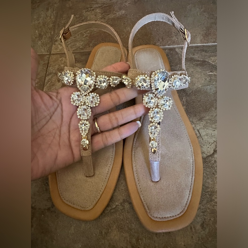 2 pairs of  jeweled sandals. - Picture 3 of 8